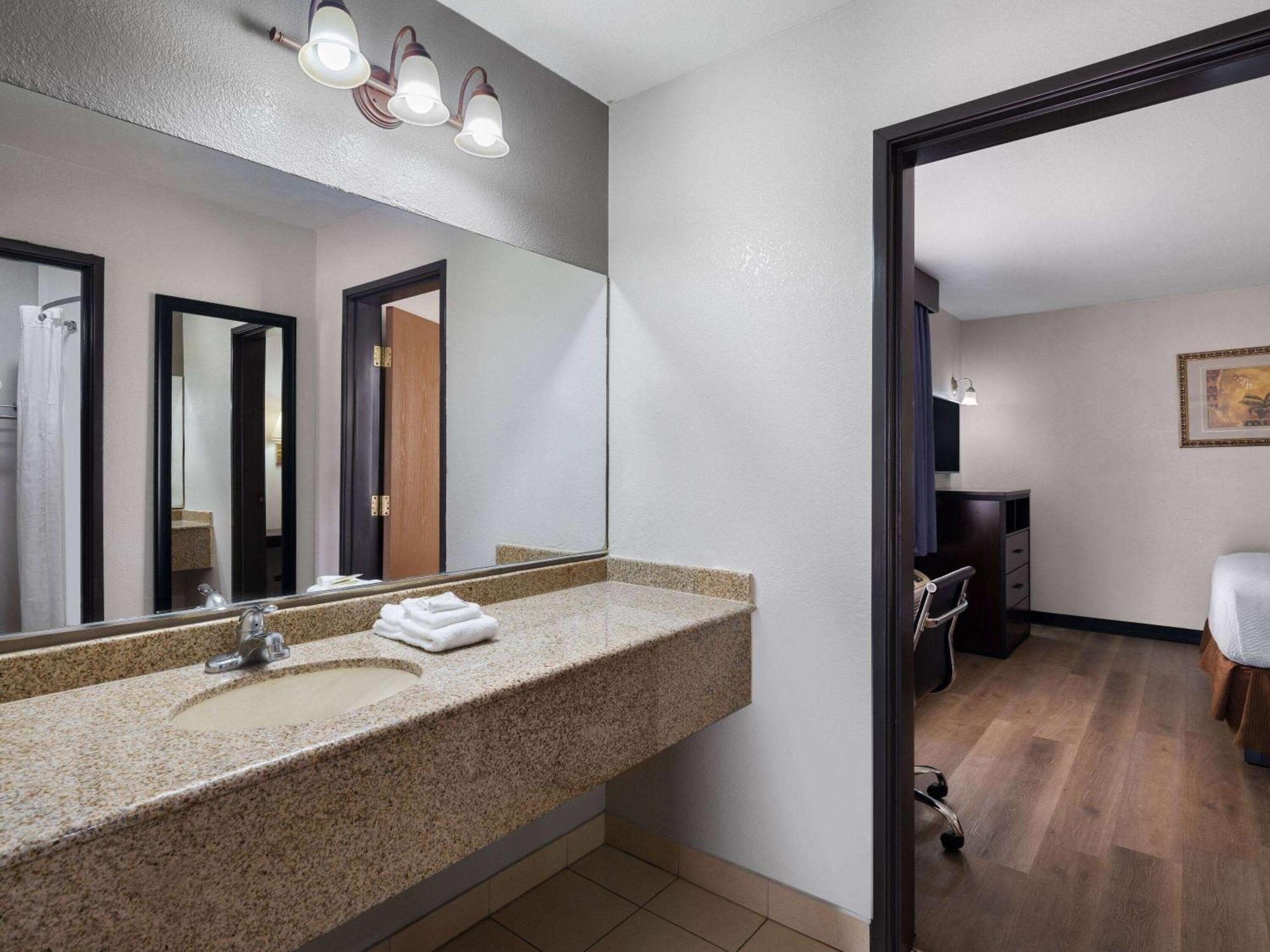 Travelodge By Wyndham Tucson Az Cortaro Extérieur photo